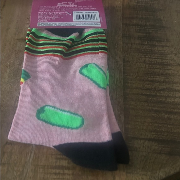 2 pairs Pink and Black Socks - Picture 6 of 6